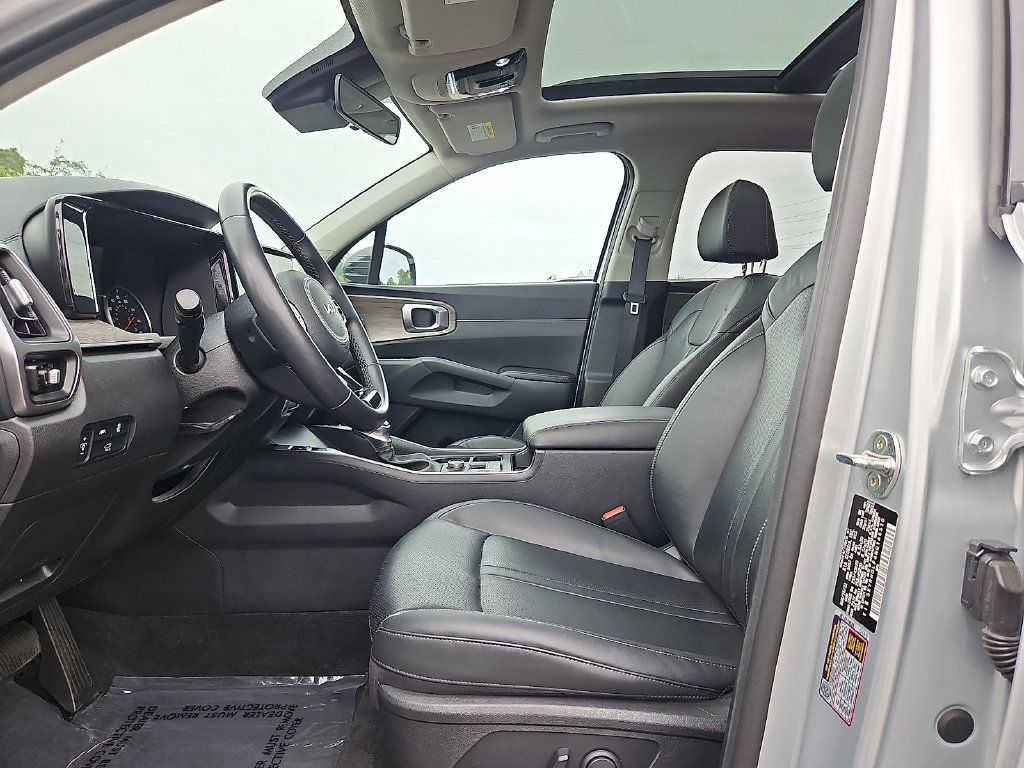 Certified 2022 Kia Sorento X-Line EX AWD/4WD image 14