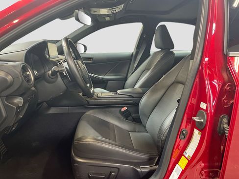 Used 2021 Lexus IS 300 w/ Comfort Package image 21