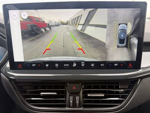 Used 2023 Ford Escape ST-Line Select w/ Tech Pack #2 image 11