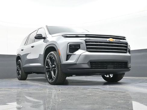 New 2026 Chevrolet Traverse LT w/ LPO, Floor Liner Package image 51