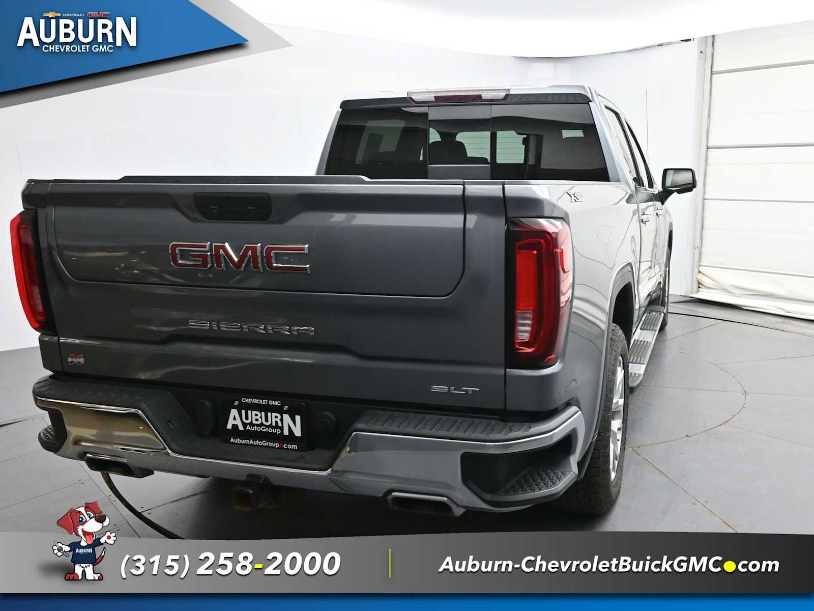 Used 2021 GMC Sierra 1500 SLT w/ SLT Premium Package AWD/4WD image 4