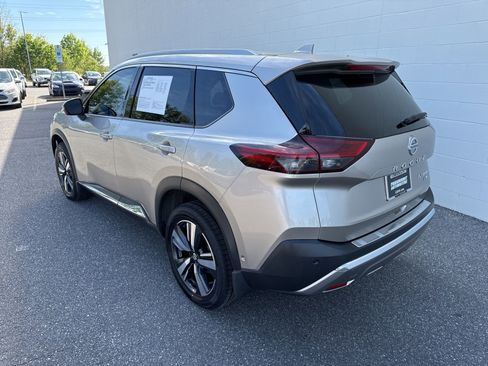 Used 2021 Nissan Rogue Platinum AWD/4WD image 5