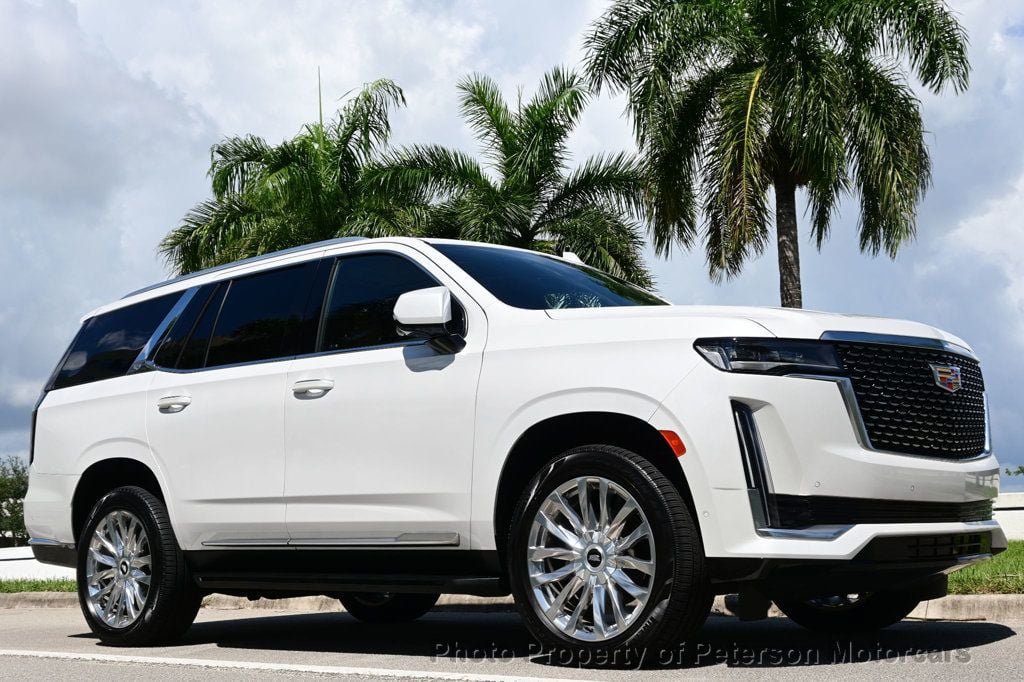 Used 2021 Cadillac Escalade Premium Luxury RWD image 17