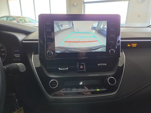 Used 2020 Toyota Corolla SE image 28