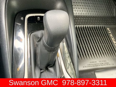 Used 2020 Toyota Corolla LE FWD image 16