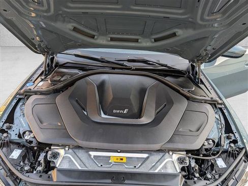 Certified 2025 BMW i4 eDrive40 w/ M Sport Package image 22