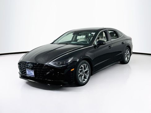 Used 2023 Hyundai Sonata SEL FWD image 1