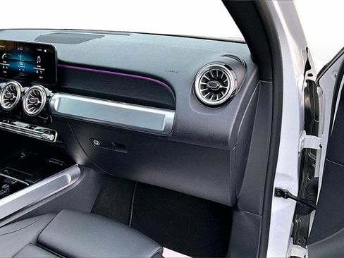 Certified 2023 Mercedes-Benz GLB 250 4MATIC image 29