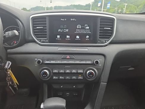 Used 2020 Kia Sportage LX w/ LX Popular Package AWD/4WD image 13