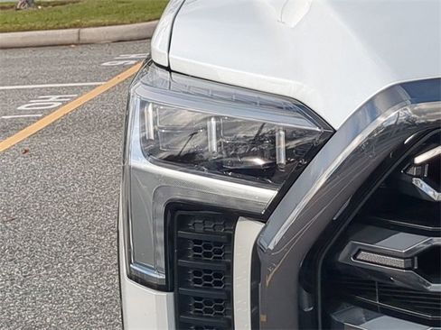 Used 2024 Toyota Tundra Platinum image 10