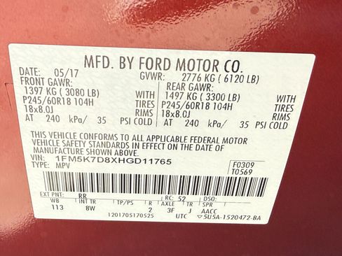 Used 2017 Ford Explorer XLT image 35