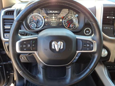 Used 2019 RAM 1500 Laramie image 11