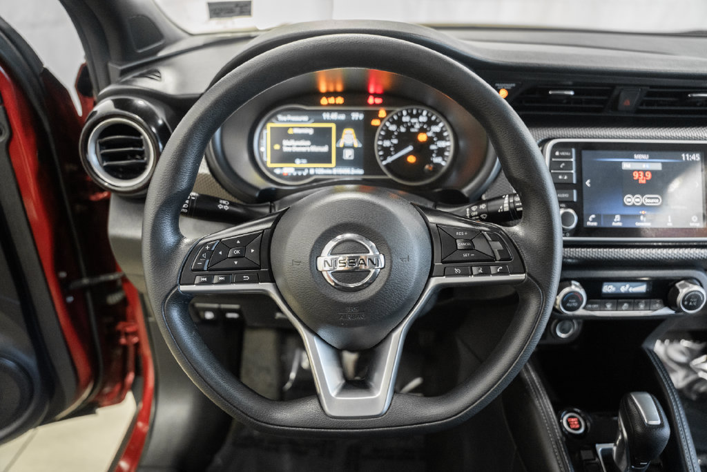 Used 2020 Nissan Kicks SV FWD image 26