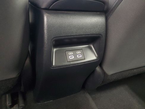 Used 2024 Toyota Corolla LE FWD image 13