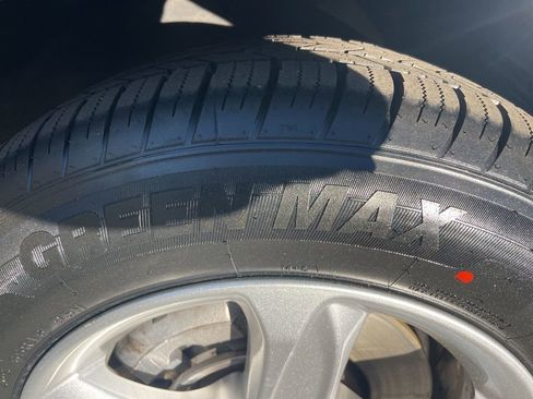 Used 2024 Chevrolet Malibu LT image 27