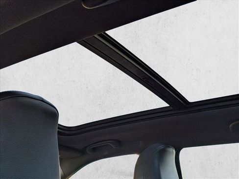 Used 2023 Jeep Compass Limited w/ Sun and Sound Group image 19