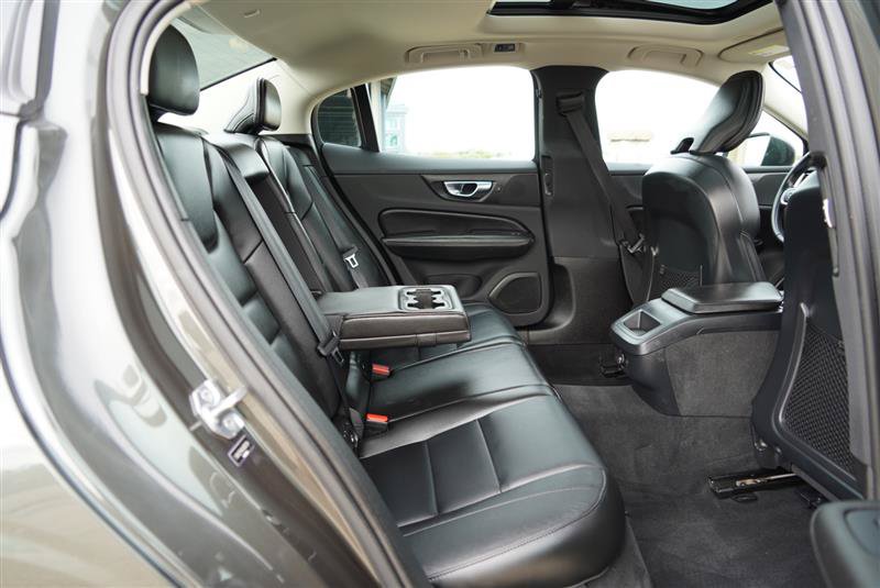 Used 2020 Volvo S60 T6 Momentum AWD/4WD image 80