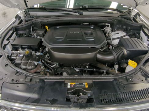 Certified 2022 Dodge Durango SXT image 23