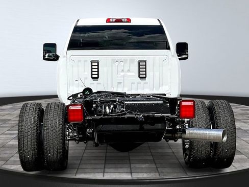 New 2026 Chevrolet Silverado 3500 LT w/ Convenience Package AWD/4WD image 4