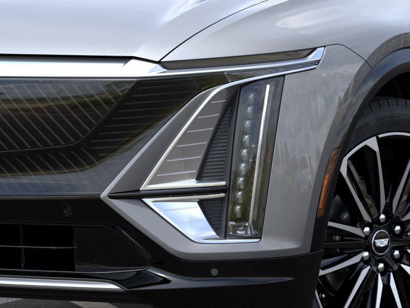 New 2027 Cadillac Lyriq Luxury AWD/4WD image 10
