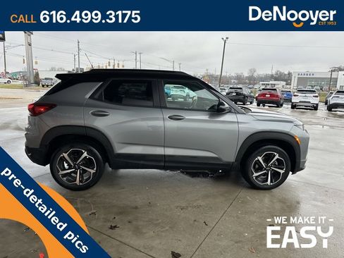 Certified 2023 Chevrolet TrailBlazer RS w/ Convenience Package image 4