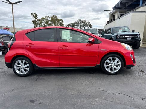 Used 2017 Toyota Prius C Four image 7