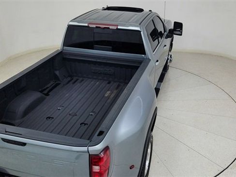 Used 2024 Chevrolet Silverado 3500 High Country image 81