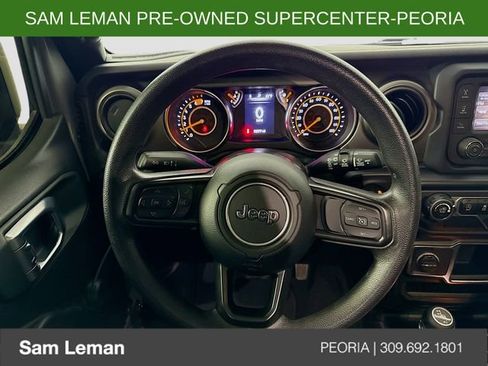 Used 2021 Jeep Wrangler Unlimited Willys image 11