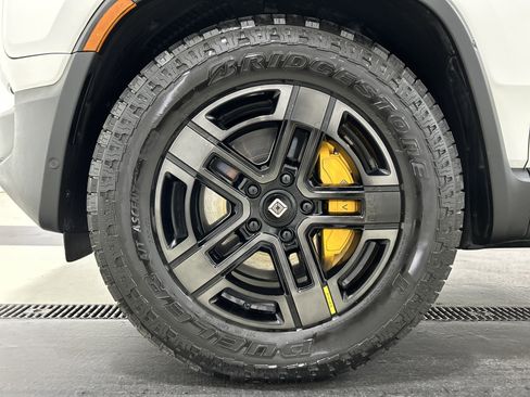 Used 2024 Rivian R1T Adventure Quad AWD/4WD image 9