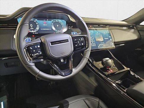 New 2025 Land Rover Range Rover Sport SV Edition Two image 17