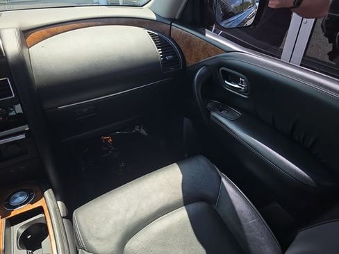 Used 2024 Nissan Armada SL w/ Captain's Chairs Package RWD image 14