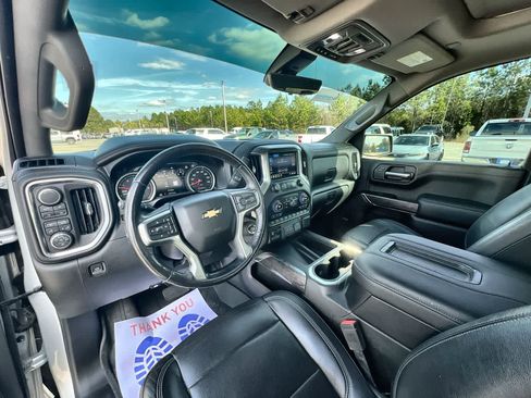 Used 2019 Chevrolet Silverado 1500 LTZ w/ LTZ Premium Package image 10