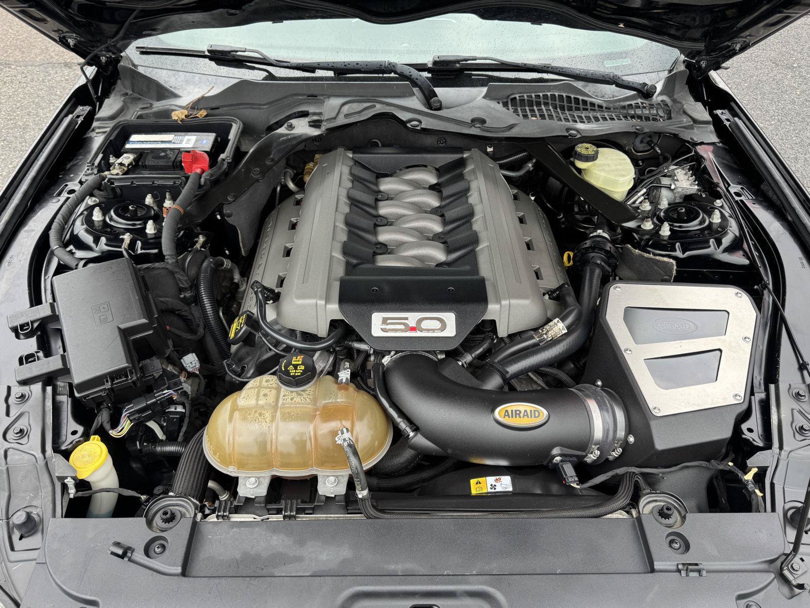 Used 2015 Ford Mustang GT Premium RWD image 11