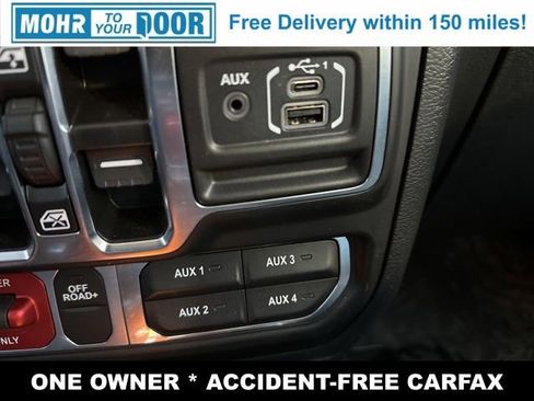 Used 2022 Jeep Gladiator Mojave w/ Cold Weather Group image 23