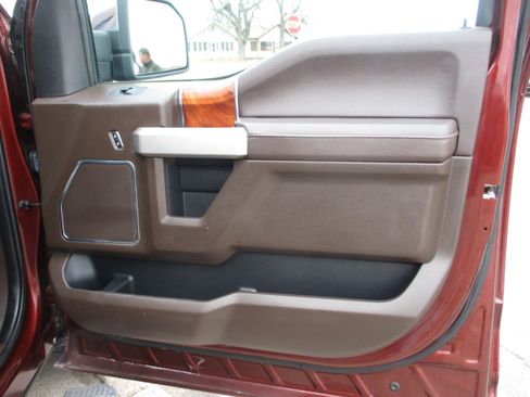 Used 2016 Ford F150 King Ranch w/ Equipment Group 601A Luxury image 30