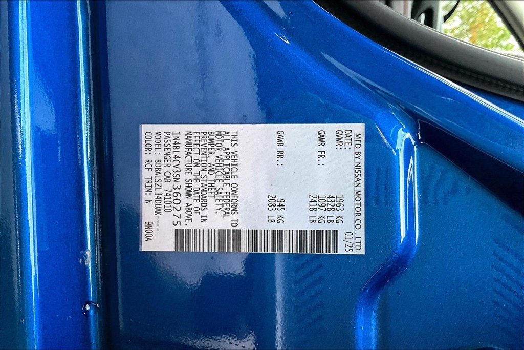 Used 2025 Nissan Altima 2.5 SR w/ SR Premium Package FWD image 43
