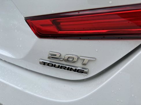Used 2022 Honda Accord Touring image 6
