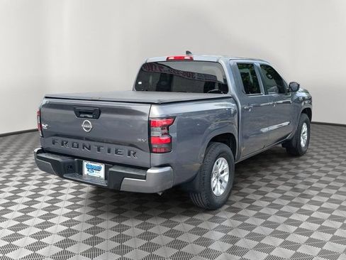Used 2024 Nissan Frontier SV RWD image 6