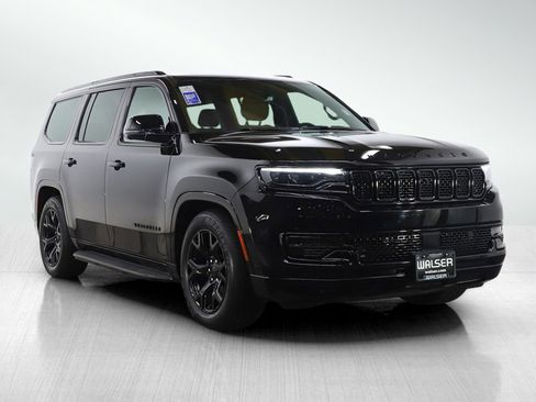 Used 2023 Jeep Wagoneer Series II w/ Convenience Group I image 7