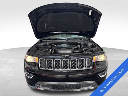 Used 2020 Jeep Grand Cherokee Limited AWD/4WD image 11