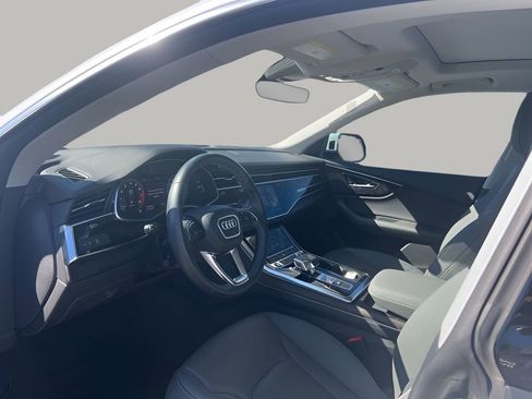 Used 2021 Audi Q8 Premium Plus w/ Premium Plus Package image 27