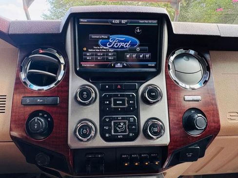 Used 2014 Ford F250 King Ranch AWD/4WD image 11
