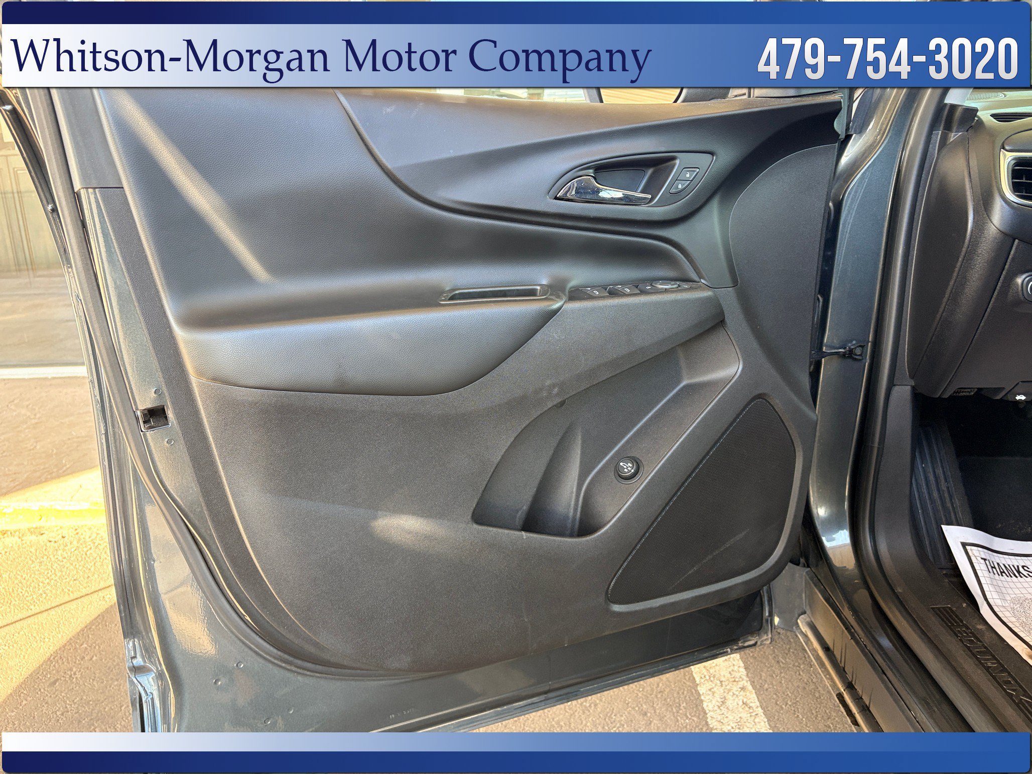 Used 2018 Chevrolet Equinox LT FWD image 11