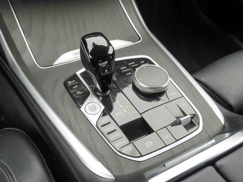 Certified 2022 BMW X7 xDrive40i w/ Premium Package image 29