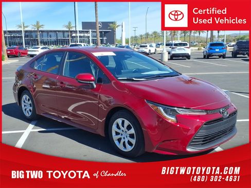 Certified 2024 Toyota Corolla LE image 1