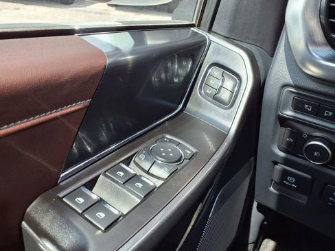 Used 2022 Ford F150 Lariat w/ Equipment Group 502A High image 40