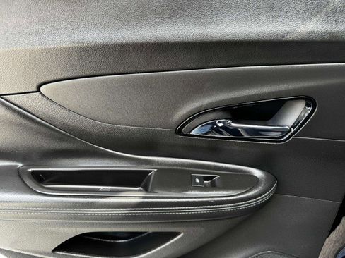 Used 2019 Buick Encore Essence w/ Experience Buick Package image 34