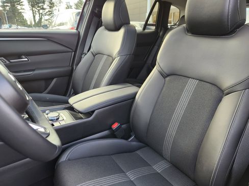 Certified 2025 MAZDA CX-50 AWD 2.5 S w/ Premium Package image 7