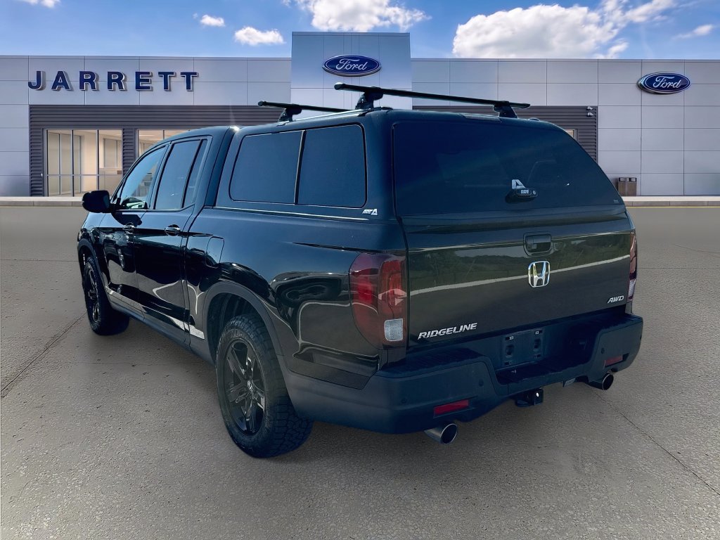 Used 2023 Honda Ridgeline Black Edition image 3