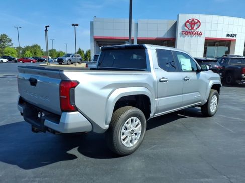 New 2026 Toyota Tacoma SR5 AWD/4WD image 3